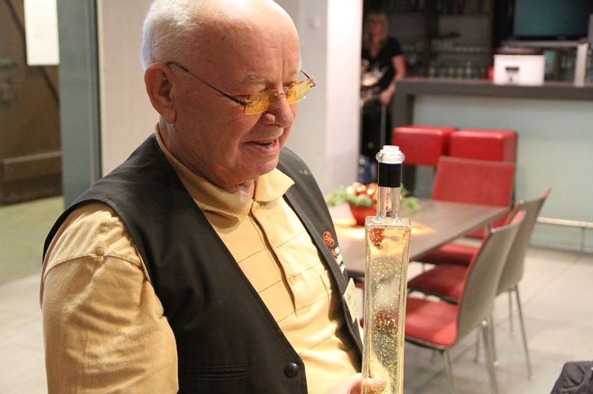 Merry Christmas and a happy new year! - der Deutsch-Englische Stammtsich geht in die Winterpause