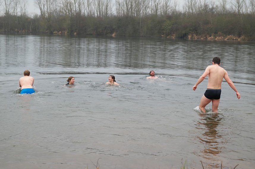 Eisbaden der Hochschule 2015