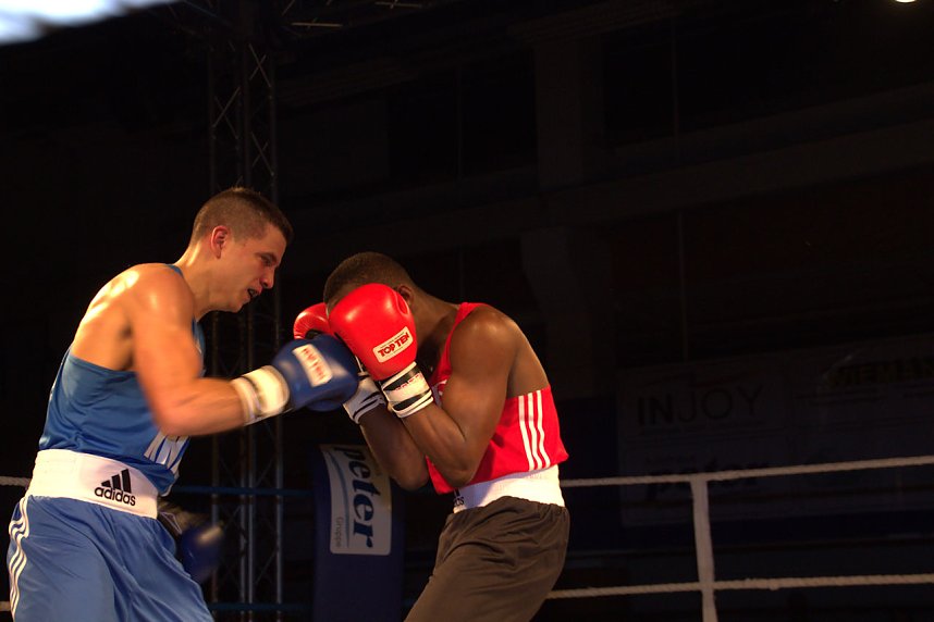 Sieg gegen Babelsberg und Tabellenf&uuml;hrung