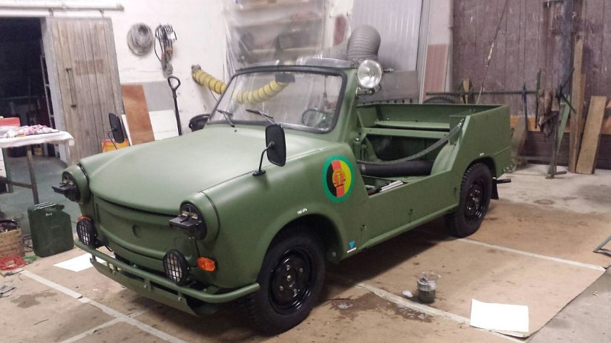 Florian Zimmermann mit seinem Trabant P 601 A