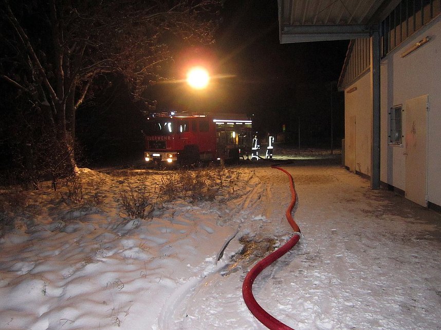 Industrieruine brannte lichterloh