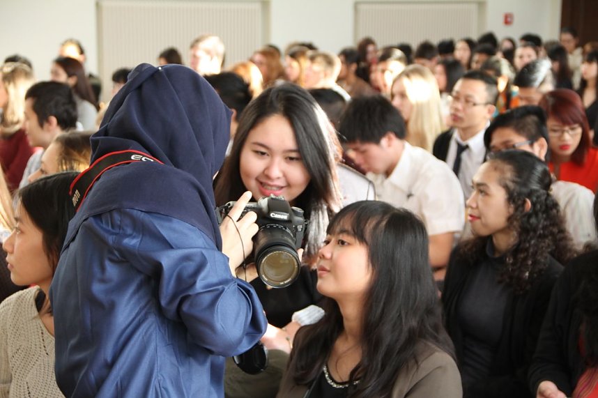 Die Absolventen des Studienkollegs erhielten heute ihre Zeugnisse