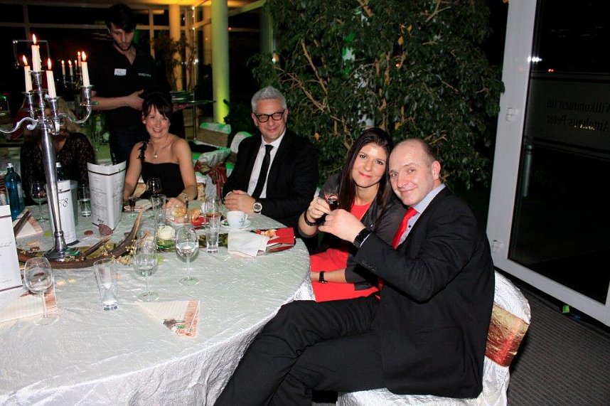 Willkommen im Ballhaus Peter