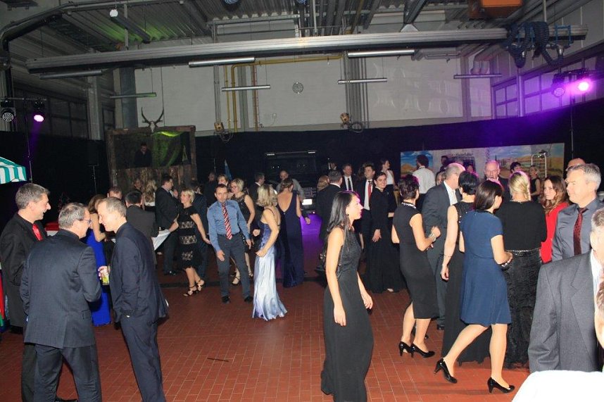 Willkommen im Ballhaus Peter