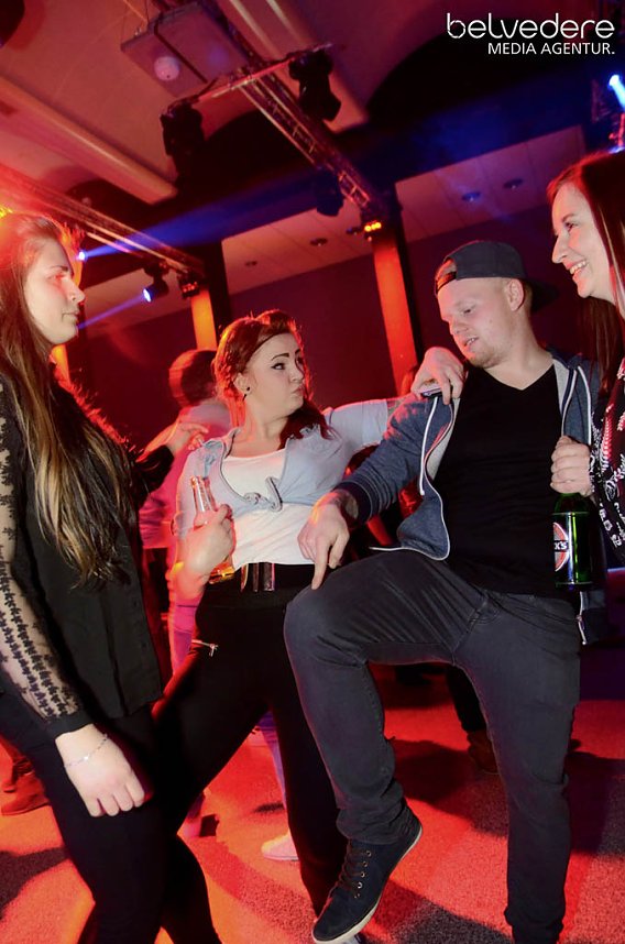 Party im Jugendclubhaus in Nordhausen - der Samstag