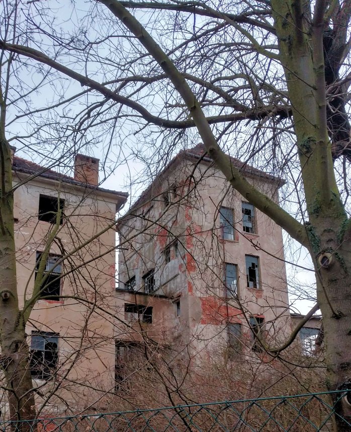 Abrissarbeiten auf dem Drei-Streif-Gel&auml;nde