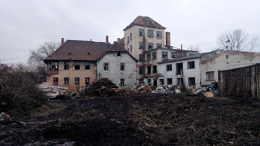 Abrissarbeiten auf dem Drei-Streif-Gel&auml;nde
