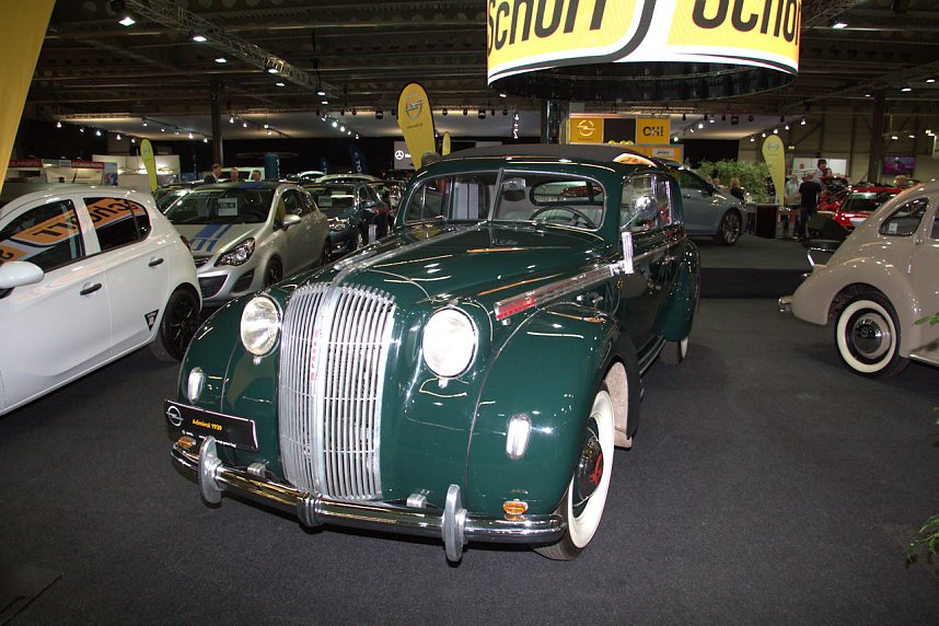 Automobil-Messe in Erfurt