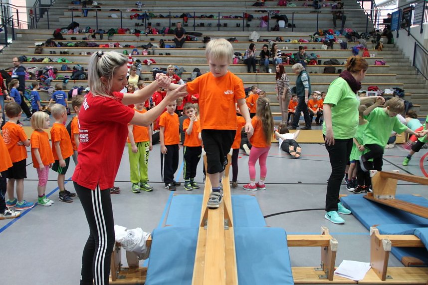 14. Kindergartensporttag in der Wiedigsburghalle