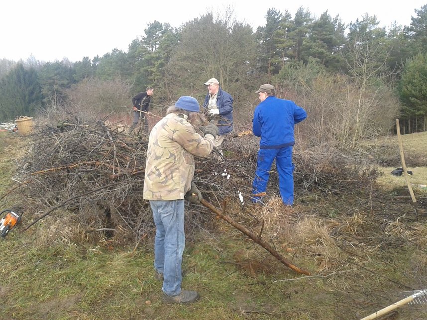 Arbeitseinsatz des Nordh&auml;user BUND