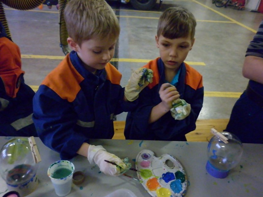 Blick in die Osterhasenwerkstatt