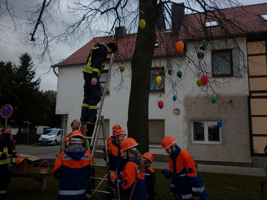 Osterbaum in Niedersachswerfen gescm&uuml;ckt
