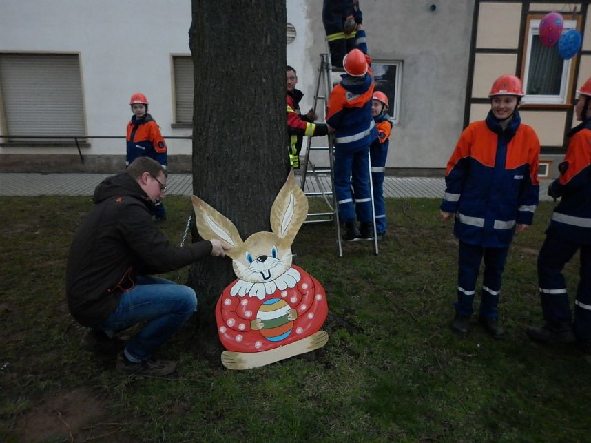 Osterbaum in Niedersachswerfen gescm&uuml;ckt