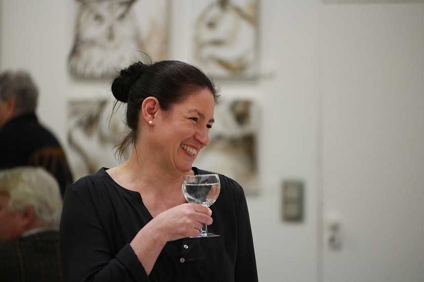 Roter Faden in der Galerie in der Kreissparkasse Nordhausen