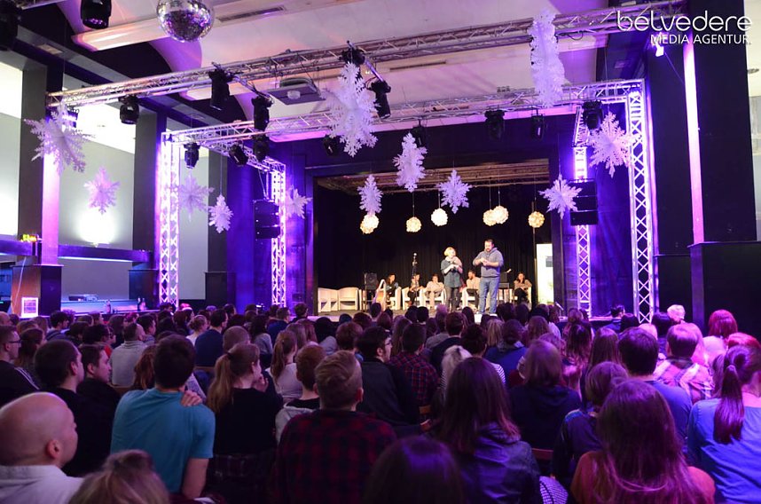 Dichterwettstreit im Clubhaus