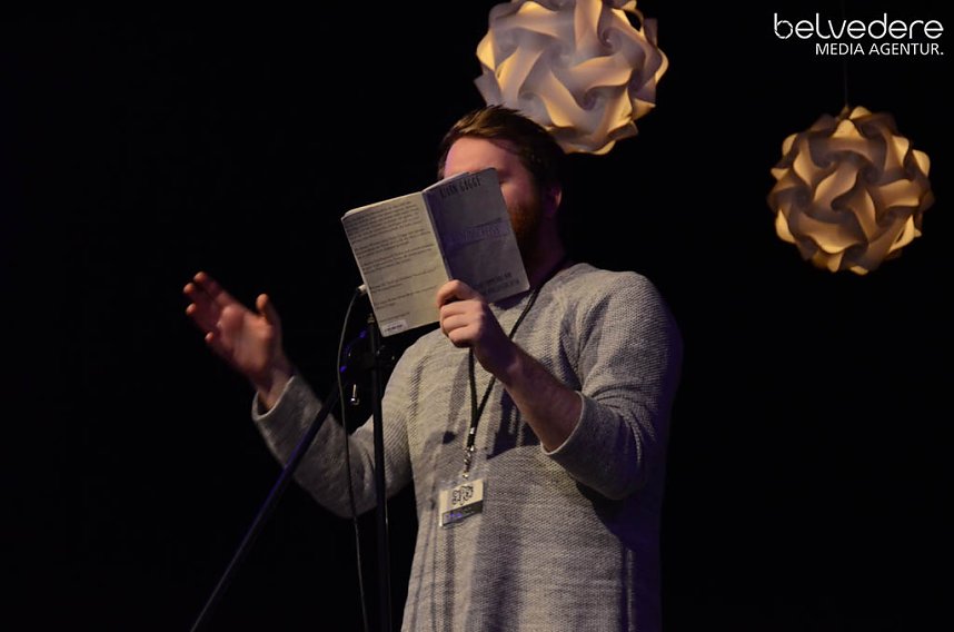 Dichterwettstreit im Clubhaus