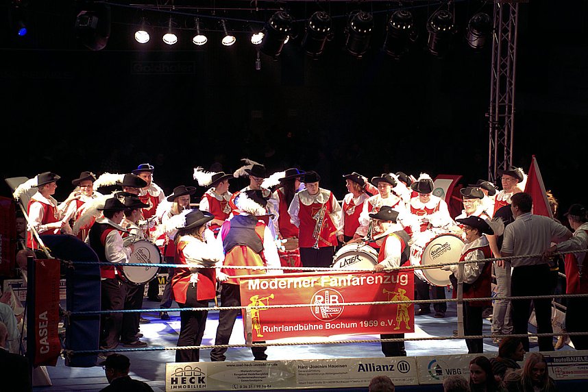 Boxnacht in der Nordh&auml;user Ballspielhalle