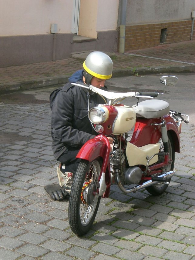 Alte Zweir&auml;der in neuem Glanz