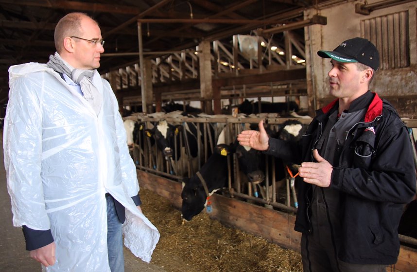 Landrat auf dem Land - Matthias Jendricke besuchte die Hainleite