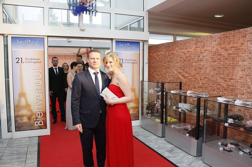 21. Fr&uuml;hlingsball im Autohaus Peter
