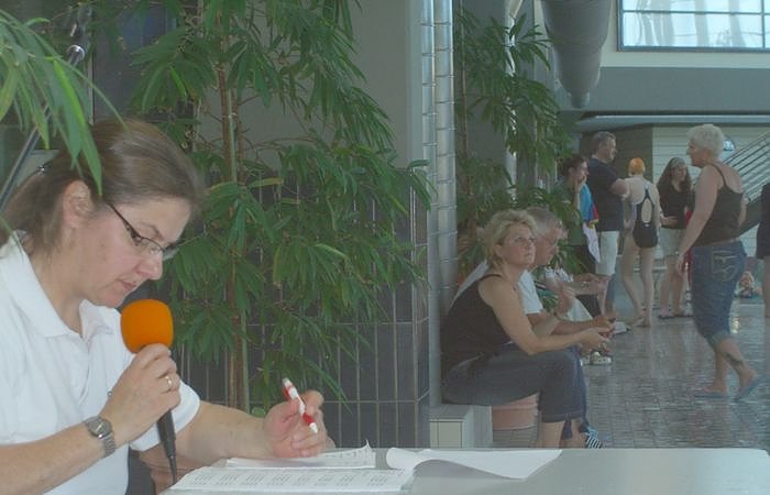 Um die Wette geschwommen