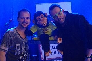 Enzo Lorenzo - ein affenstarker Auftritt