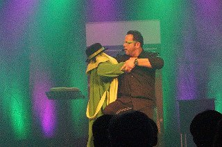 Enzo Lorenzo - ein affenstarker Auftritt