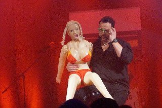 Enzo Lorenzo - ein affenstarker Auftritt