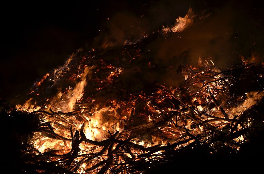 Osterfeuer in Buchholz