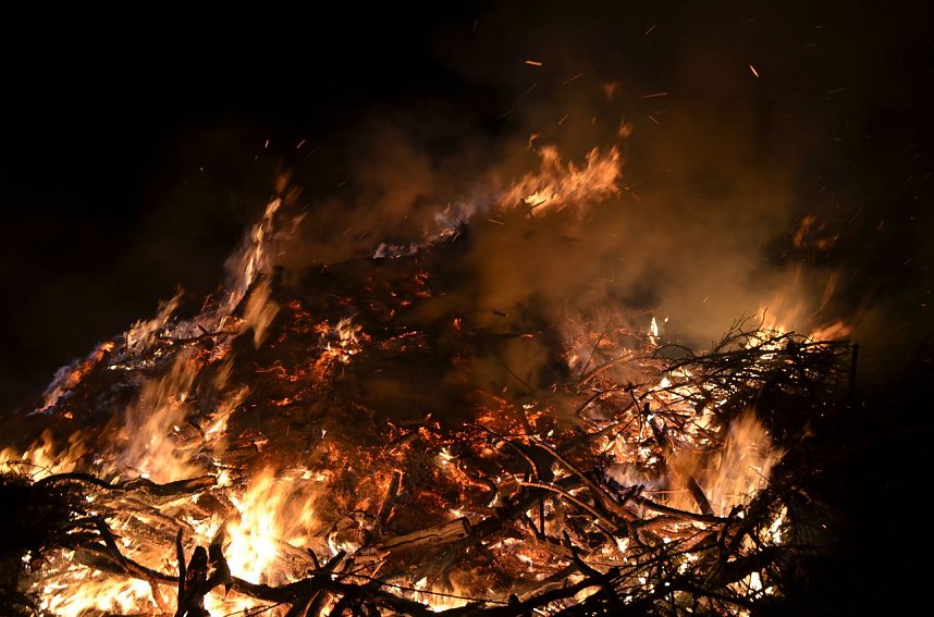 Osterfeuer in Buchholz