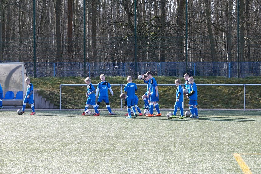 Das Fu&szlig;ball-Ferien-Camp hat begonnen