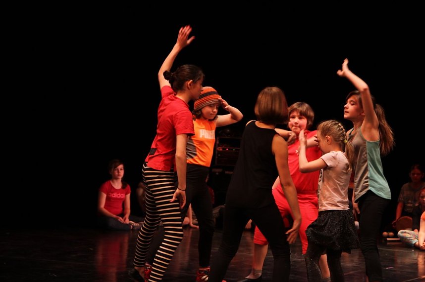 No money - pure honey - die Kinder des Zirkus Zappelini zeigten am Abend, was sie drauf haben