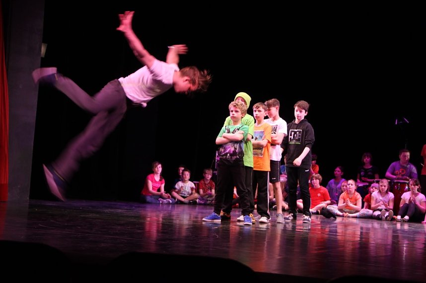 No money - pure honey - die Kinder des Zirkus Zappelini zeigten am Abend, was sie drauf haben