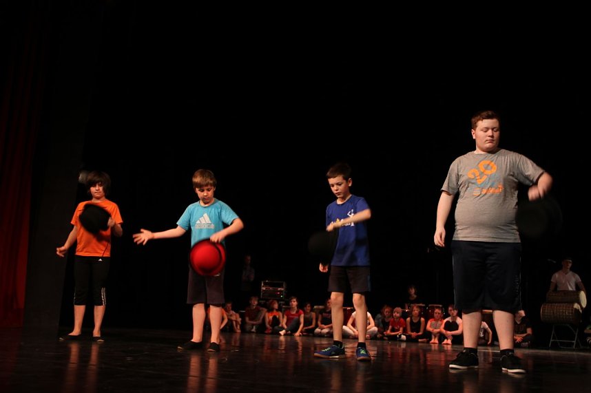 No money - pure honey - die Kinder des Zirkus Zappelini zeigten am Abend, was sie drauf haben