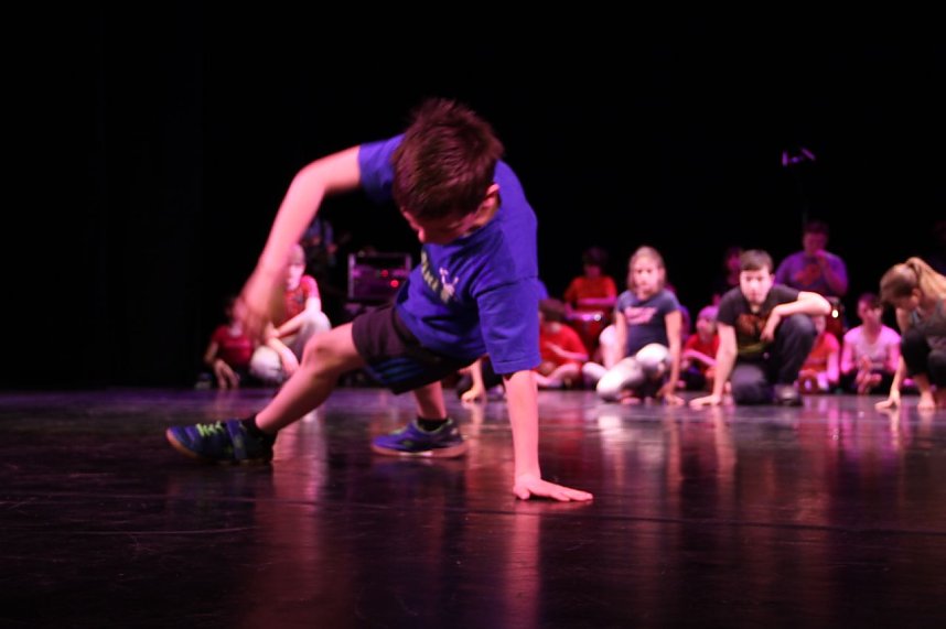 No money - pure honey - die Kinder des Zirkus Zappelini zeigten am Abend, was sie drauf haben