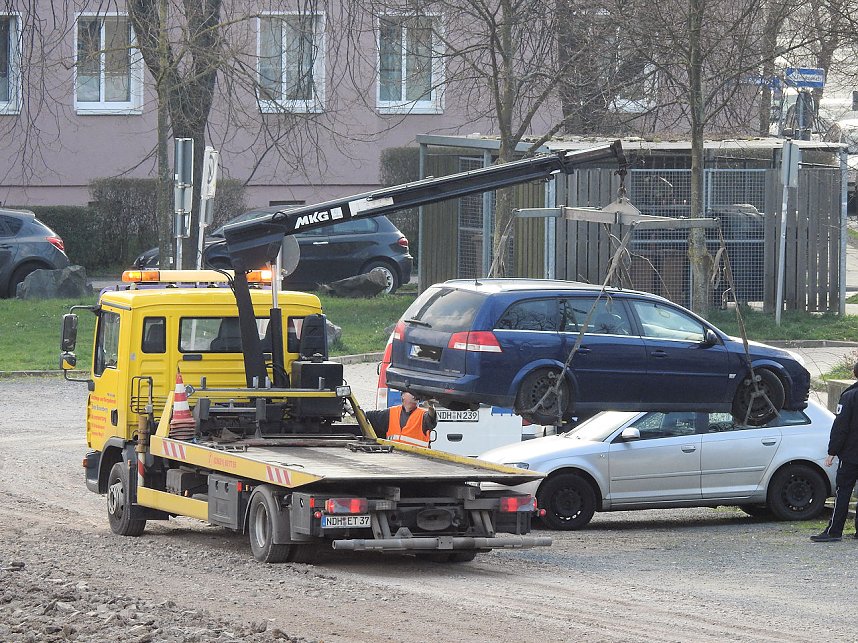 Fr&uuml;hjahrsputz auf dem August-Bebel-Platz in Nordhausen