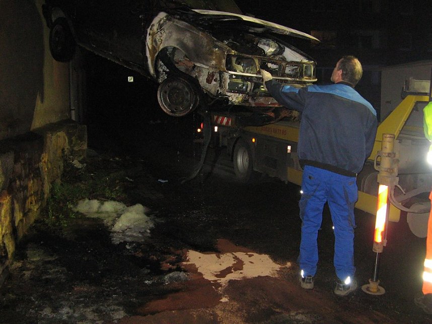 Polo und Fiesta brannten