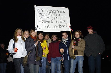Januar: Sollstedt demonstriert gegen Schulschlie&szlig;ung