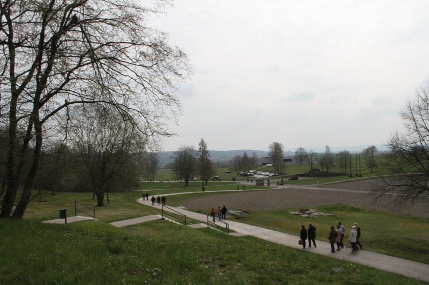 Gedenkveranstaltung zum 71. Jahrestag der Befreiung des KZ Mittelbau-Dora