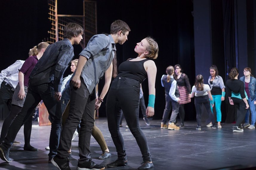 #romeoundjulia - gelungene Premiere des Theaterjugendclubs