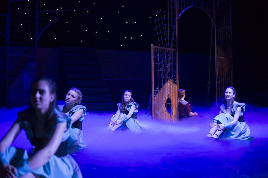 #romeoundjulia - gelungene Premiere des Theaterjugendclubs