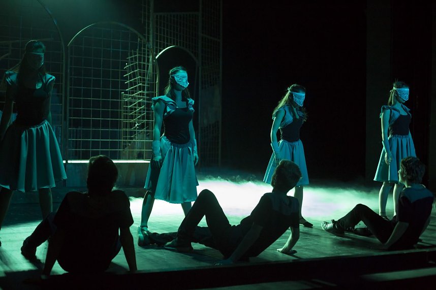 #romeoundjulia - gelungene Premiere des Theaterjugendclubs