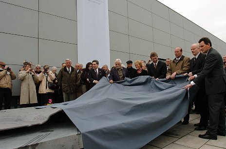 April: Gel&auml;ndemodell f&uuml;r KZ-Gedenkst&auml;tte Dora