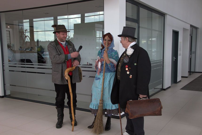 Hexen-Casting in der Skoda-Autowelt