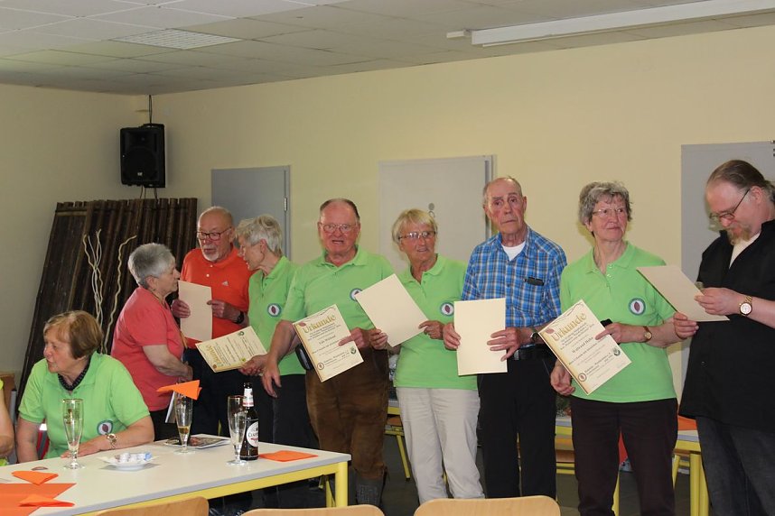  Hainleite-Wanderklub feierte 25-J&auml;hriges