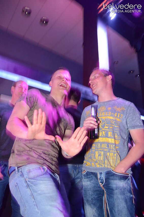 Party im Jugendclubhaus in Nordhausen - der Samstag