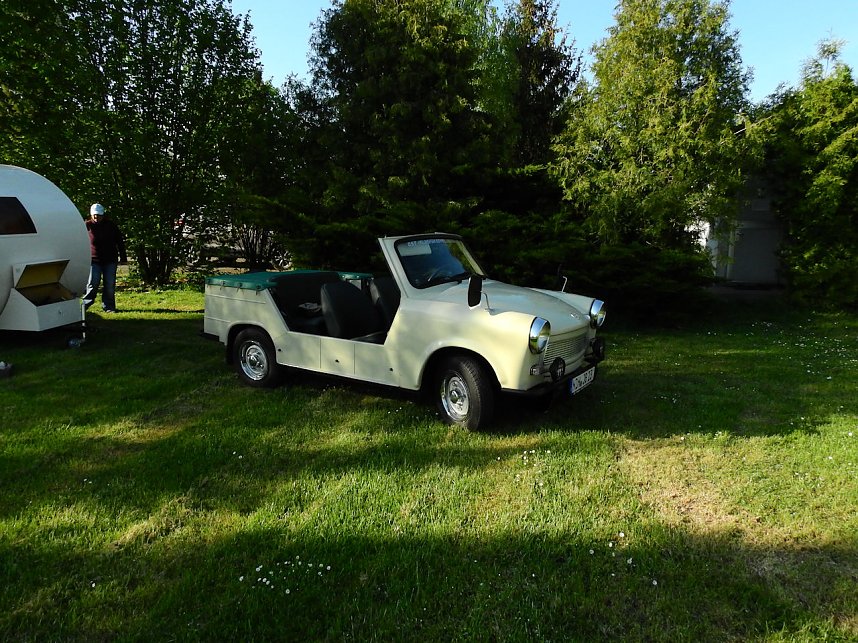 Ossi-Camping am H&uuml;nstein