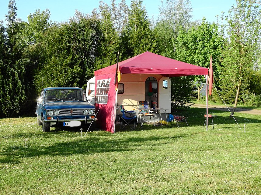 Ossi-Camping am H&uuml;nstein