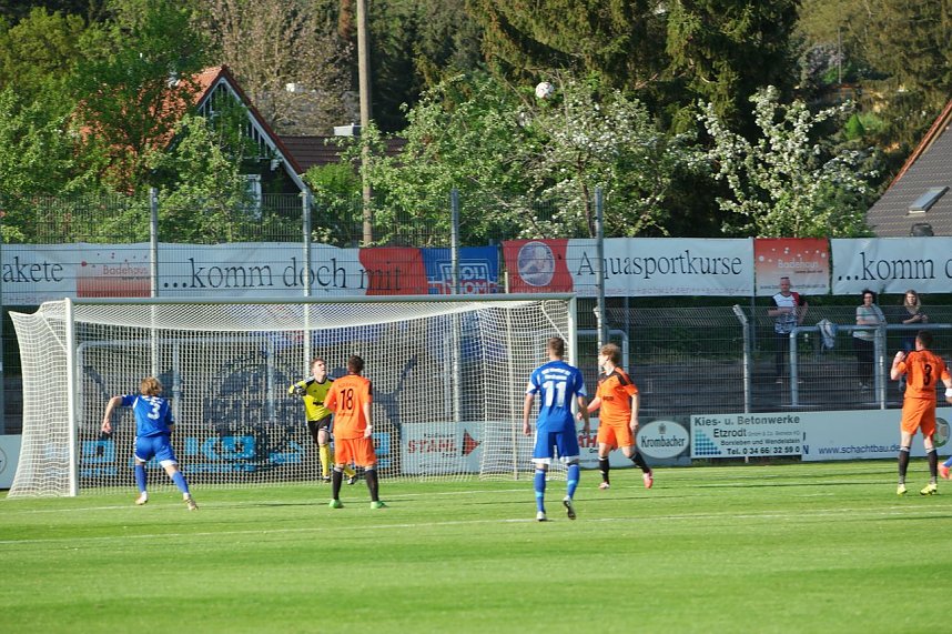 Sondershausen gewinnt 2:1 im Derby gegen Nordhausen