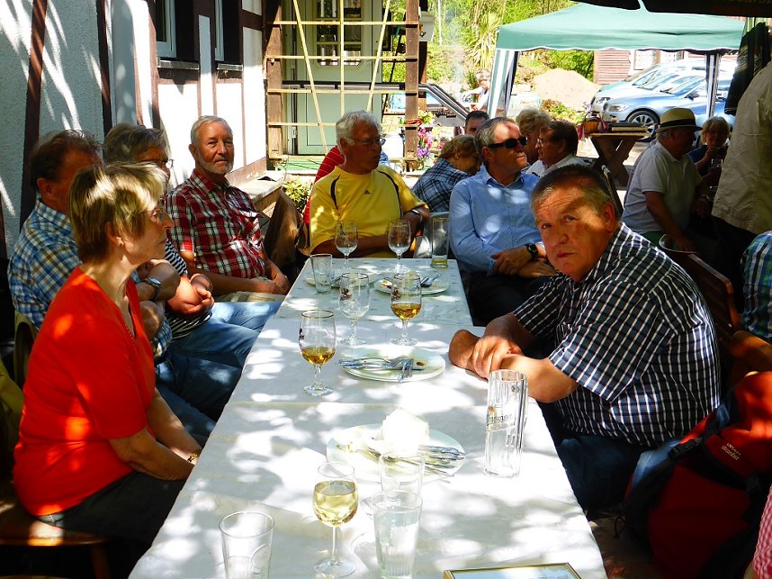 Herzsportgruppe wanderte zum Braunsteinhaus